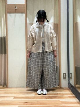 「アイテム（ドレスシューズ、ベージュ系）」を使った、まりちゃんさん（レディース・156cm）の春コーディネート