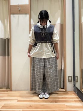 「アイテム（ドレスシューズ、ベージュ系）」を使った、まりちゃんさん（レディース・156cm）の春コーディネート