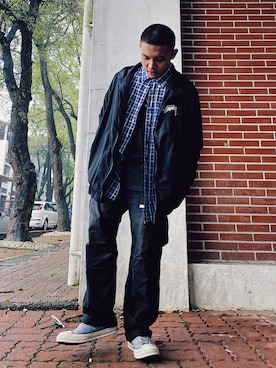 「STUSSY（ステューシー）のアイテム（マウンテンパーカー）」を使った、Gary さん（メンズ・165cm）の春コーディネート