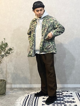 「アイテム（ミリタリージャケット）」を使った、koji@しらふ酒場さん（メンズ・166cm）の冬コーディネート