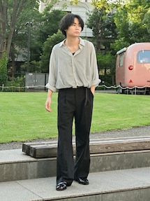 Tatsuki｜CAMPHOR WOODのスラックスを使った参考コーディネート