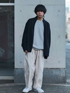 「春ニット」｜「アイテム（ジャケット/アウター）」を使った、平莉川己夢(コム)さん（メンズ・172cm）の春コーディネート
