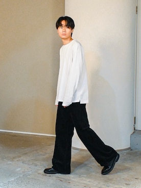 「アイテム（インナーウェア/肌着）」を使った、平莉川己夢(コム)さん（メンズ・172cm）の秋コーディネート