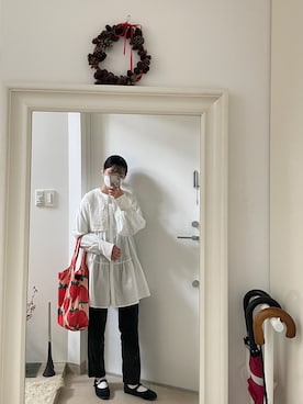 「アイテム（エコバッグ/サブバッグ、レッド系）」を使った、はんみさん（レディース・157cm）の春コーディネート