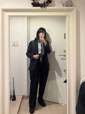 「アイテム（ネクタイ）」を使った、はんみさん（レディース・157cm）の秋コーディネート