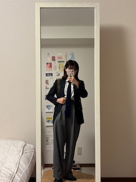 「アイテム（ネクタイ）」を使った、はんみさん（レディース・157cm）の秋コーディネート
