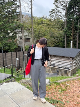 「MERRELL（メレル）のアイテム（サンダル）」を使った、はんみさん（レディース・157cm）の秋コーディネート