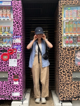 「アイテム（ボディバッグ/ウエストポーチ）」を使った、はんみさん（レディース・157cm）の秋コーディネート