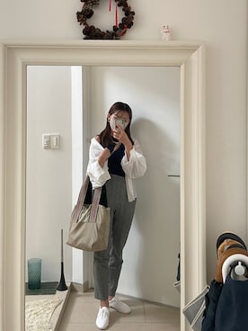 「GIVENCHY（ジバンシイ）のアイテム（アクセサリー）」を使った、みたんさん（レディース・157cm）の秋コーディネート