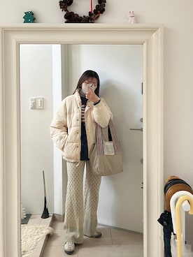 「Solace（ソレイス）のアイテム（パンツ）」を使った、はんみさん（レディース・157cm）の冬コーディネート