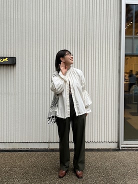 「BURBERRY（バーバリー）のアイテム（ローファー）」を使った、はんみさん（レディース・157cm）の秋コーディネート