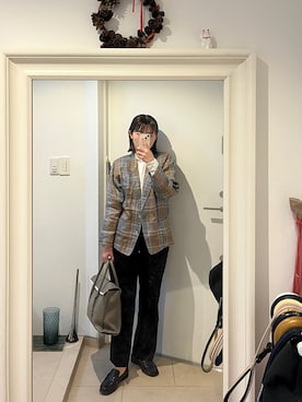 「TOFF&LOADSTONE（トフアンドロードストーン）のアイテム」を使った、みたんさん（レディース・157cm）の秋コーディネート