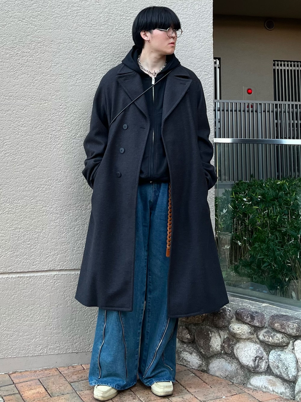 SMOOTH HERRINGBONE MAXI OVER COATを使った人気ファッション