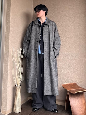 「アイテム（ステンカラーコート）」を使った、takumaさん（メンズ・176cm）の秋コーディネート