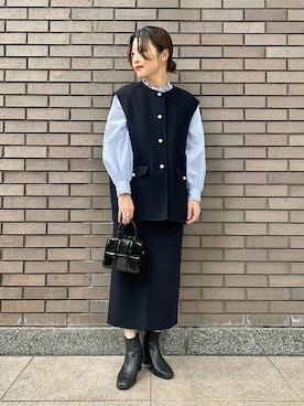 「アイテム（ベスト、ブルー系）」を使った、西平さん（レディース・160cm）の秋コーディネート