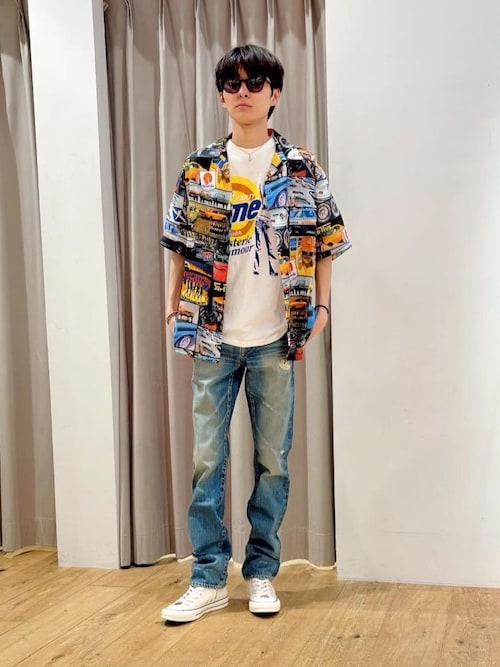 PARTY TIME Tシャツ