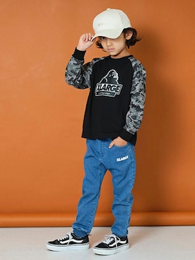 「XLARGE KIDS（エクストララージキッズ）のアイテム（スウェットパンツ）」を使った、X-girl STAGES・XLARGE KIDSさん（キッズ・113cm）の夏コーディネート