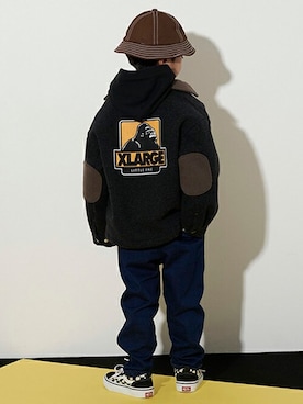 「チャコール」｜「アイテム（ブルゾン）」を使った、X-girl STAGES・XLARGE KIDSさん（キッズ・109cm）の秋コーディネート