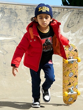 「アイテム（ダウンジャケット/コート、レッド系）」を使った、X-girl STAGES・XLARGE KIDSさん（キッズ・113cm）の冬コーディネート