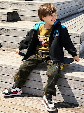 「XLARGE KIDS」｜X-girl STAGES・XLARGE KIDSさん（キッズ・110cm）の冬コーディネート