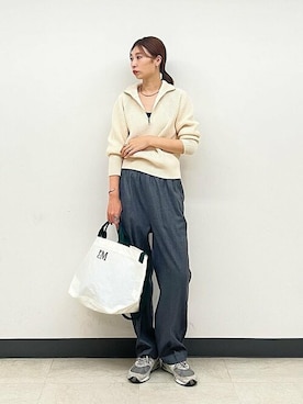 「BATONER（バトナー）のアイテム」を使った、上田さん（レディース・173cm）の秋コーディネート