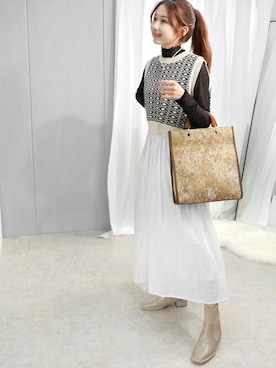 「minia（ミニア）のアイテム（アクセサリー）」を使った、miniaさん（レディース・160cm）の冬コーディネート