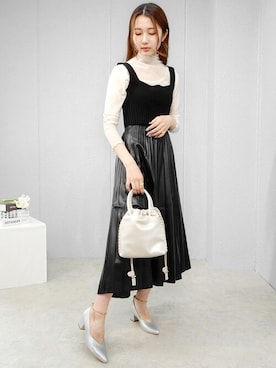 「minia（ミニア）のアイテム（アクセサリー）」を使った、miniaさん（レディース・158cm）の春コーディネート