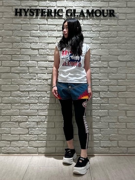 「HYSTERIC GLAMOUR（ヒステリックグラマー）のTHE NEW HYS LINE 八分丈レギンス（その他パンツ）」を使った、SUZUKIさん（レディース・150cm）の夏コーディネート