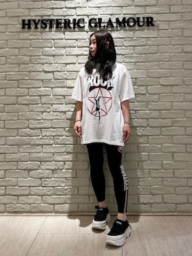「HYSTERIC GLAMOUR（ヒステリックグラマー）のTHE NEW HYS LINE 八分丈レギンス（その他パンツ）」を使った、SUZUKIさん（レディース・150cm）の夏コーディネート