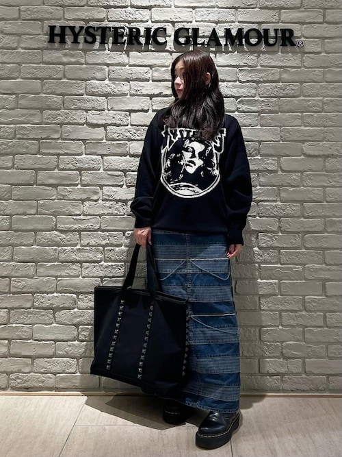 気兼ねなく使い込める◎【HYSTERIC GLAMOUR】STUDS CANVASトート STUDS CANVAS トート|HYSTERIC GLAMOUR WOMEN | HYSTERIC