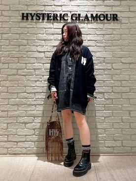 「HYSTERIC GLAMOUR（ヒステリックグラマー）のロゴスタッズ フリンジミニバッグ（ショルダーバッグ）」を使った、SUZUKIさん（レディース・150cm）の秋コーディネート