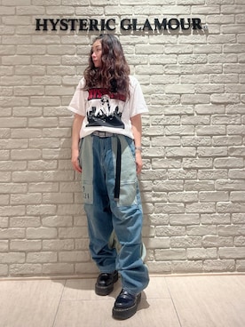 「HYSTERIC GLAMOUR（ヒステリックグラマー）のHYSTERIC 0321 ニータックワイドパンツ（その他パンツ、ブルー系）」を使った、SUZUKIさん（レディース・150cm）の夏コーディネート