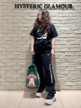 「HYSTERIC GLAMOUR（ヒステリックグラマー）のHYS LOGO スウェットパンツ（スウェットパンツ、ブラック系）」を使った、SUZUKIさん（レディース・150cm）の夏コーディネート