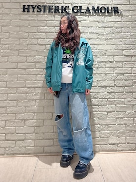「HYSTERIC GLAMOUR（ヒステリックグラマー）のRESIZE加工 デニムストレートパンツ（デニムパンツ、ブルー系）」を使った、SUZUKIさん（レディース・150cm）の秋コーディネート