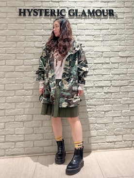 「HYSTERIC GLAMOUR（ヒステリックグラマー）のGUITAR GIRL スケーターソックス（ソックス/靴下、イエロー系）」を使った、SUZUKIさん（レディース・150cm）の秋コーディネート