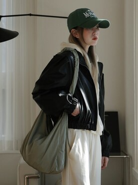 「韓国コーデ」｜「アイテム（ライダースジャケット）」を使った、UNE MANSIONさん（レディース・159cm）の冬コーディネート