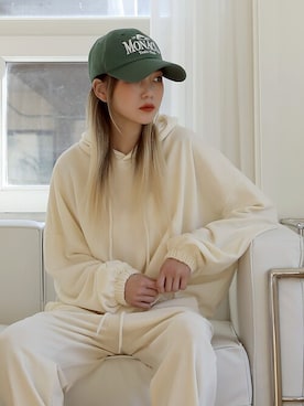 「コーディネート」｜「アイテム（キャップ）」を使った、UNE MANSIONさん（レディース・159cm）の冬コーディネート
