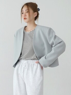 「クロップドトップス」｜「アイテム（ノーカラージャケット）」を使った、UNE MANSIONさん（レディース・159cm）の春コーディネート