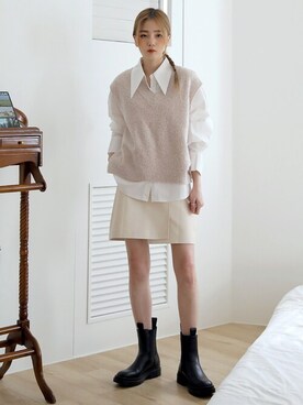 「UNE MANSION（ユヌマンション）のアイテム（ベスト）」を使った、UNE MANSIONさん（レディース・159cm）の春コーディネート