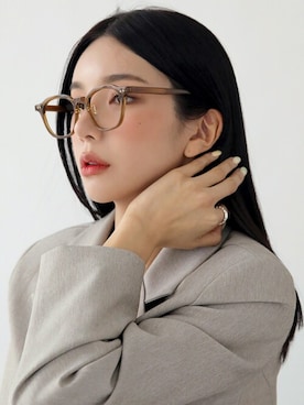 「UNE MANSION（ユヌマンション）のアイテム（メガネ）」を使った、UNE MANSIONさん（レディース・165cm）の春コーディネート