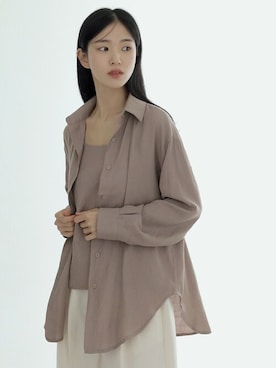 「アイテム（トップス、ブラウン系）」を使った、UNE MANSIONさん（レディース・162cm）の夏コーディネート