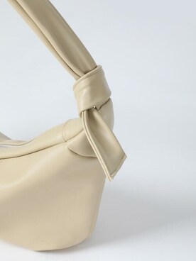 「韓国スタイル」｜UNE MANSIONさん（レディース・167cm）の秋コーディネート