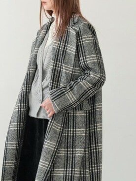 「韓国好きな人と繋がりたい」｜「アイテム（ダッフルコート）」を使った、UNE MANSIONさん（レディース・159cm）の冬コーディネート