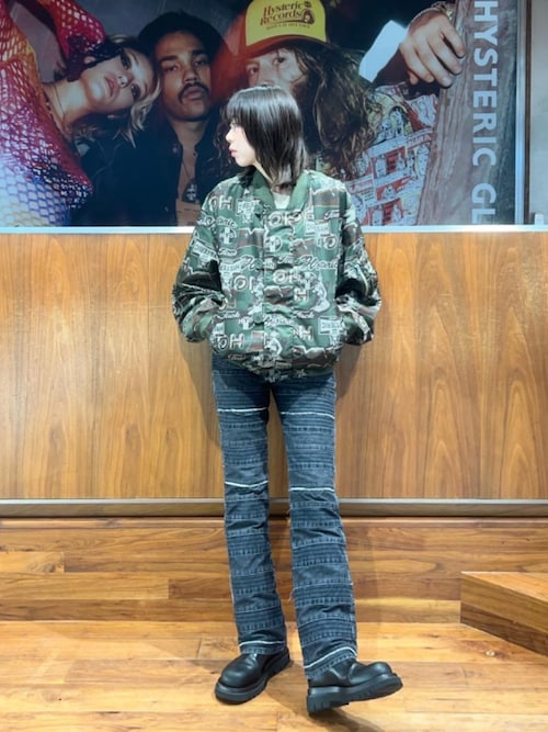 HYSTERIC GLAMOURラゾーナ川崎プラザ店hys006さんのデニムパンツを使っ 