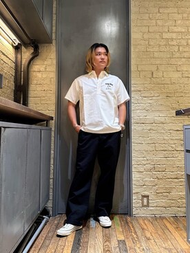 吉川修平さんの「サイドジップ ハイカットスニーカー」を使ったコーディネート