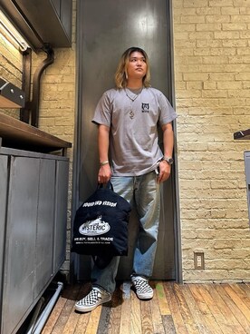 「シャツ 」｜「アイテム（アクセサリー）」を使った、吉川修平さん（メンズ・175cm）の秋コーディネート