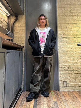 「HYSTERIC GLAMOUR（ヒステリックグラマー）のアイテム（ナイロンジャケット）」を使った、吉川修平さん（メンズ・175cm）の冬コーディネート