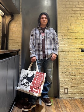 「HYSTERIC GLAMOUR（ヒステリックグラマー）のアイテム（バッグ）」を使った、吉川修平さん（メンズ・175cm）の秋コーディネート