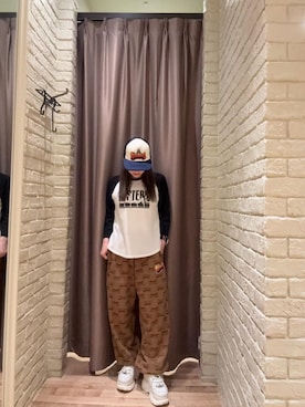 「HYSTERIC GLAMOUR（ヒステリックグラマー）のBAD ASS LOGO柄 スウェットパンツ（その他パンツ）」を使った、ヵさん（レディース・155cm）の秋コーディネート