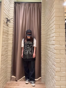 「HYSTERIC GLAMOUR（ヒステリックグラマー）の1タックワイドデニムパンツ（デニムパンツ、ブルー系）」を使った、ヵさん（レディース・155cm）の春コーディネート